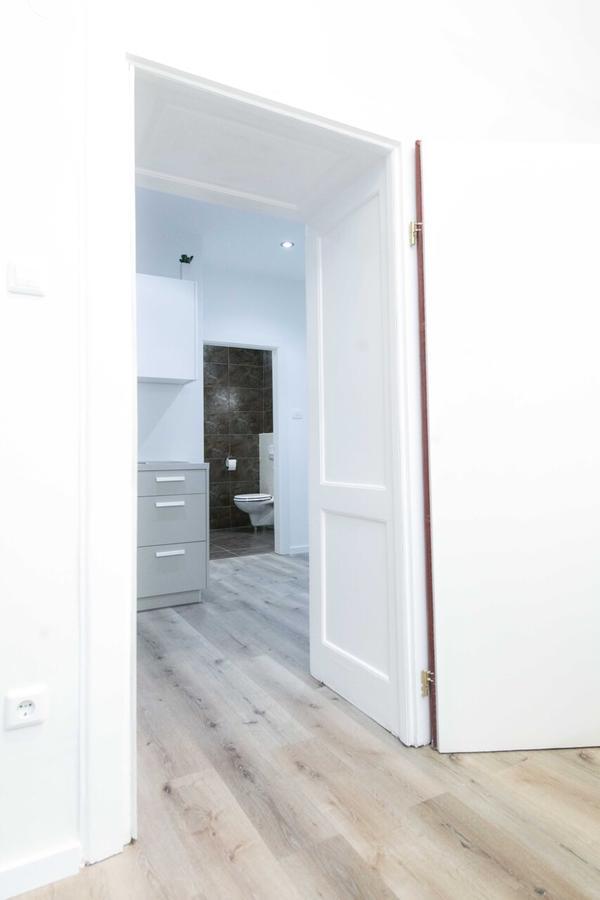 Apartma City & Free Parking Любляна Екстериор снимка